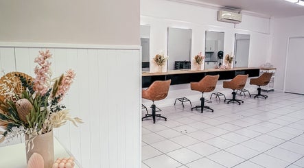 Luxx Hair Lounge, bild 2