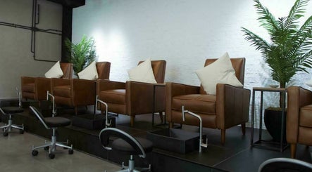 The Fix Beauty Lounge imaginea 3