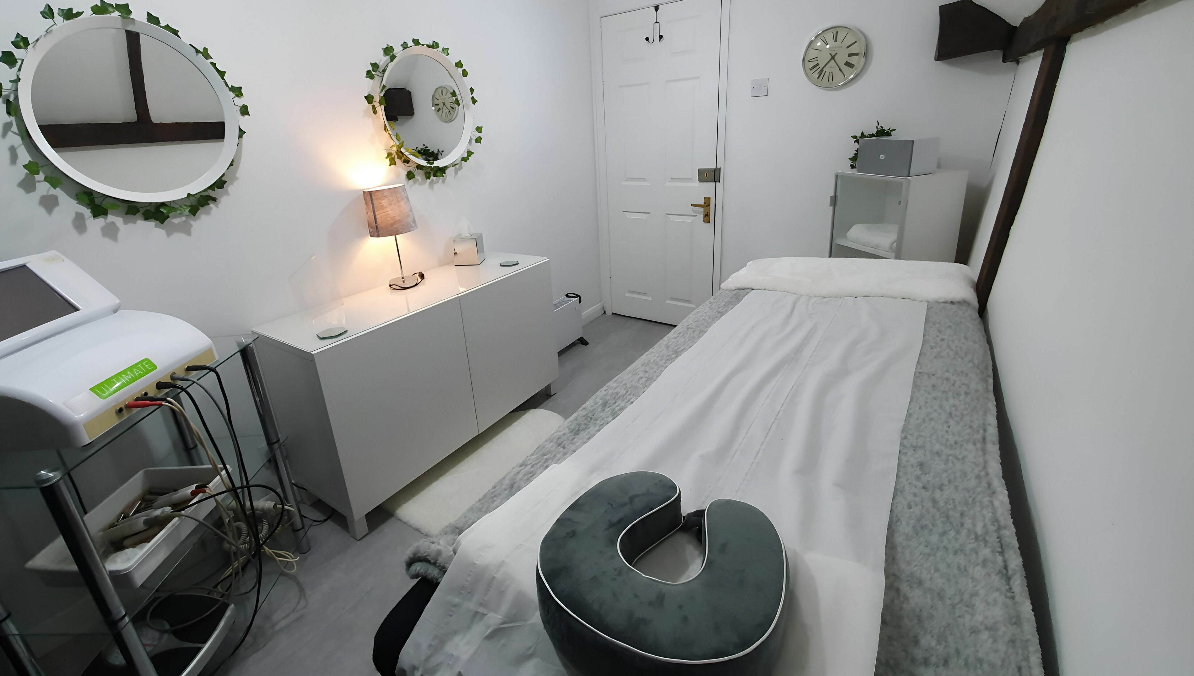 Relaxing treatment room at KM Hair and Beauty in Braintree, England, GB. Inviting and calming decor.