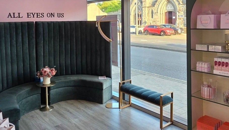 Modern lounge interior at Elzyt Salon Kristina, Drogheda, IE with stylish seating and decor.