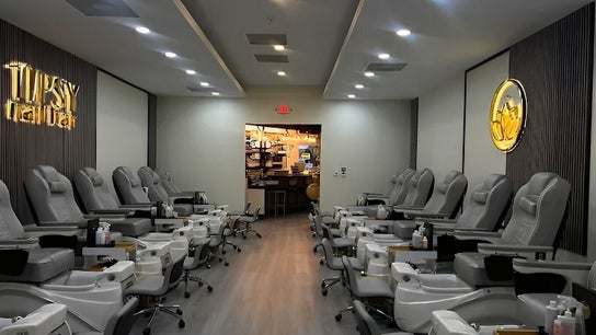 Tipsy Nail Bar, College Parkway