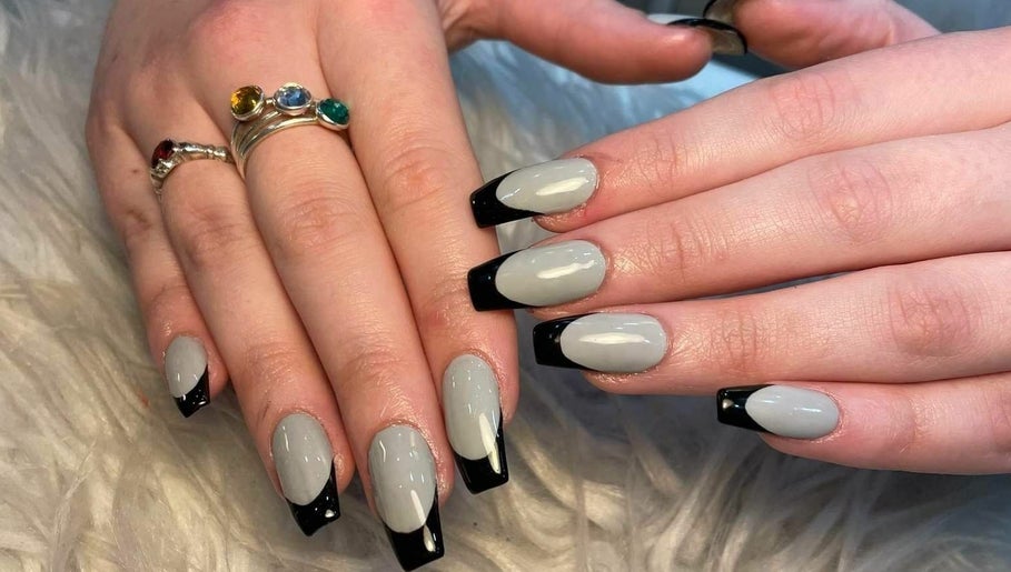 Infinity Nails and Spa image 1
