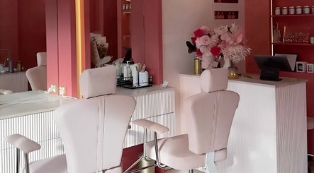 Gel Luxe Nails, bild 2