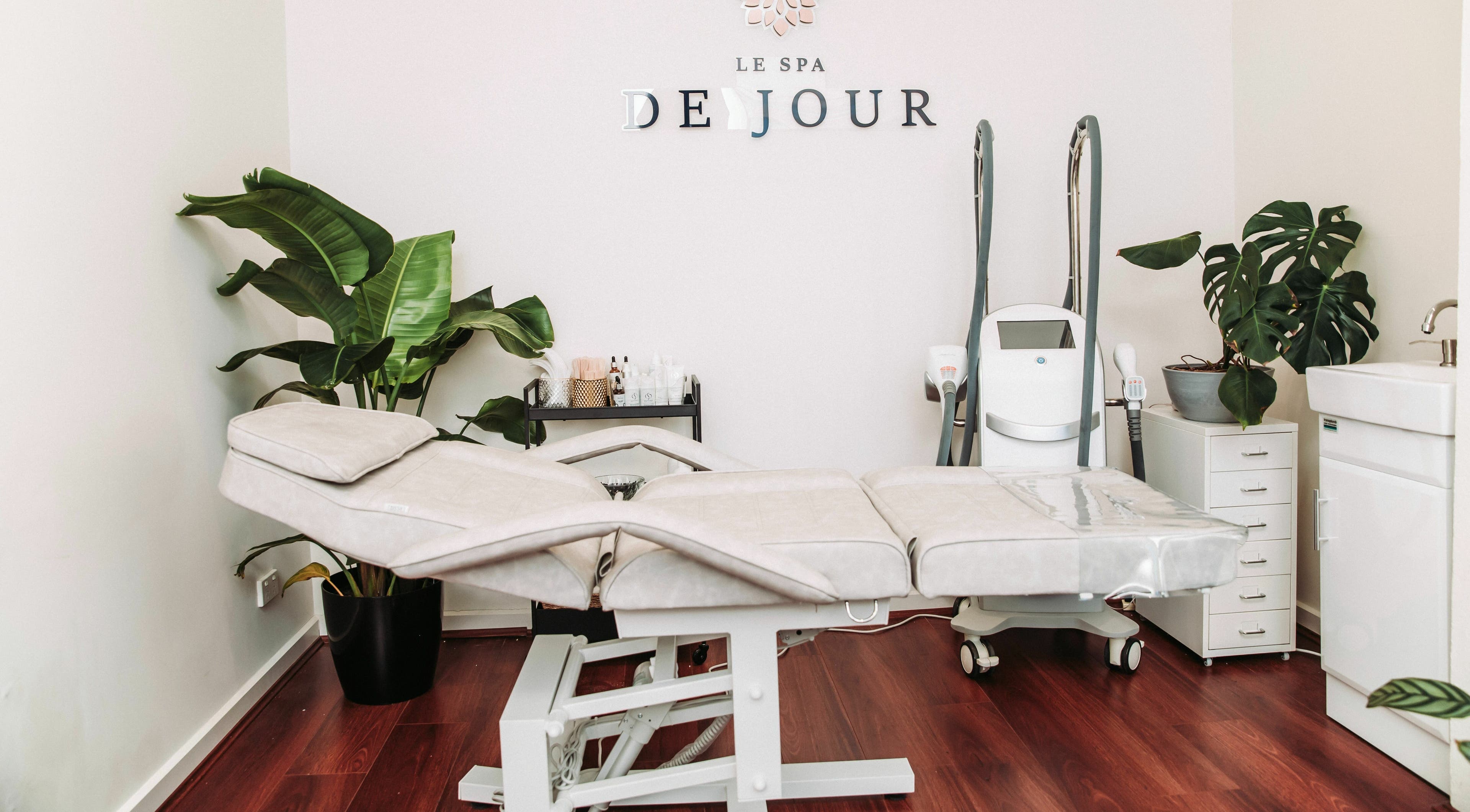 Relaxing treatment room at Le Spa De Jour - South Yarra, Melbourne, Victoria, AU showcasing lush decor.