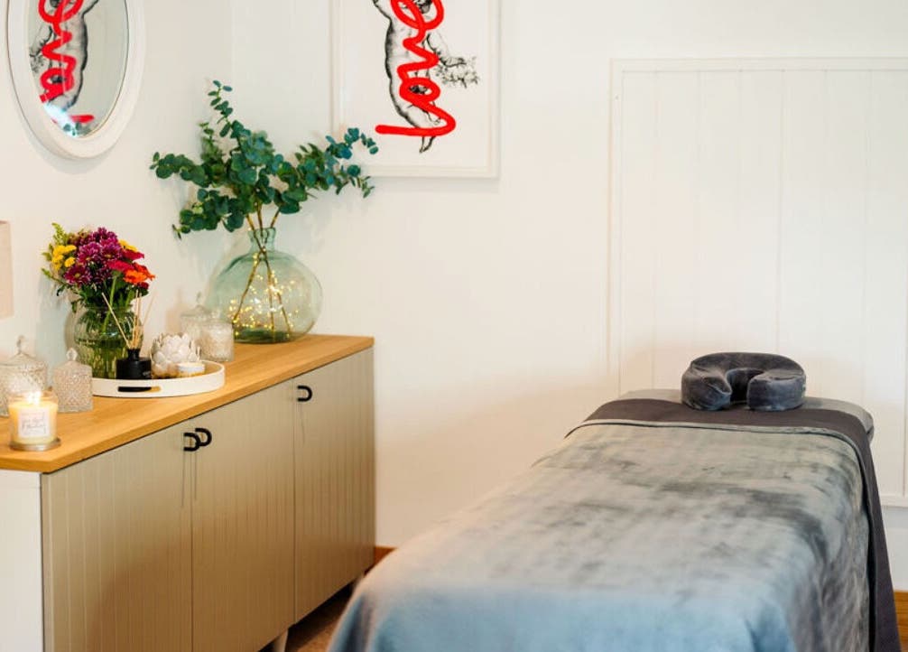 Massage room at Practically Perfect in Every Way, Tewin, England, GB featuring a cozy aesthetic.