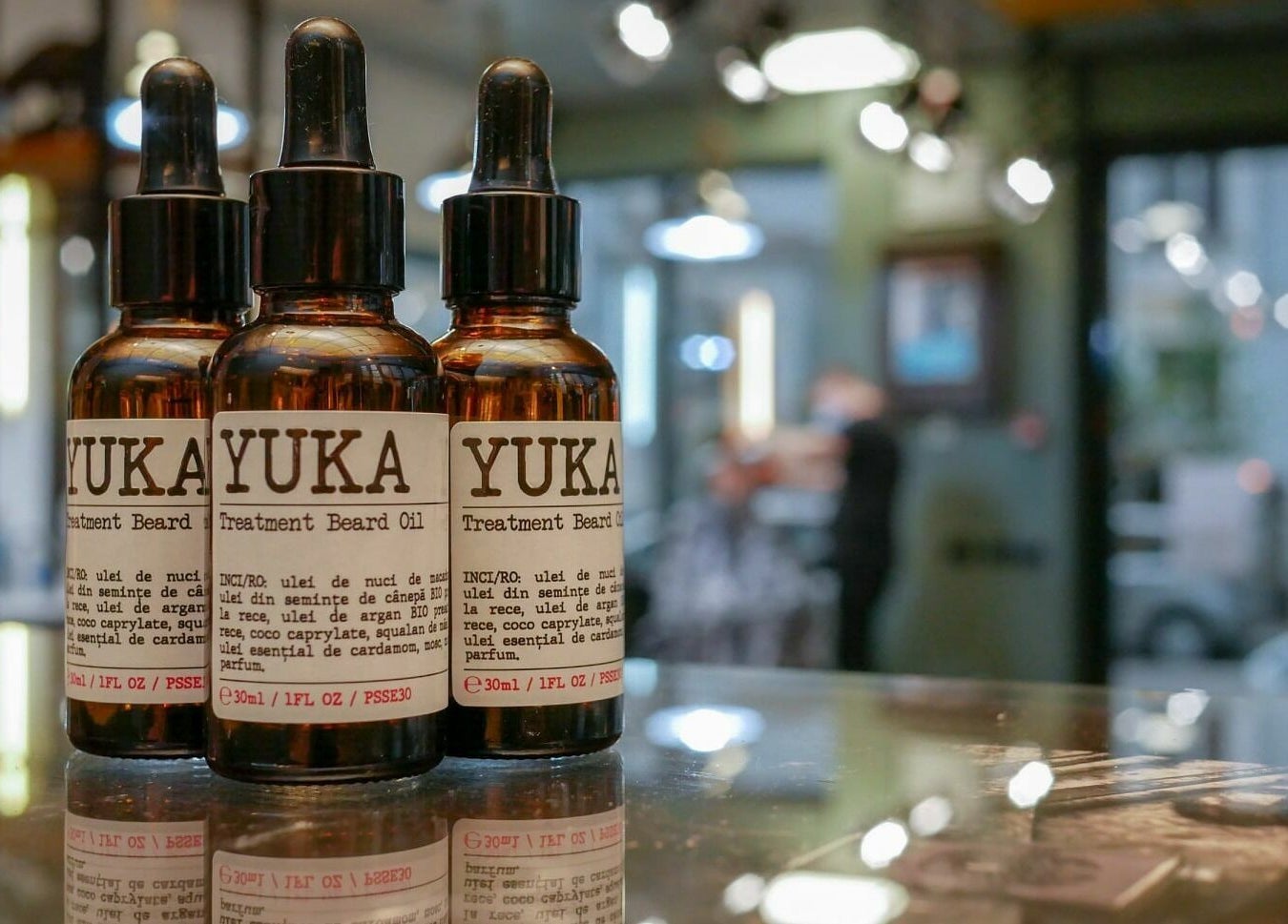 Ulei pentru barbă Yuka la Barber Society, Cluj-Napoca, Județul Cluj, RO. Ideal pentru îngrijirea premium a bărbaților.