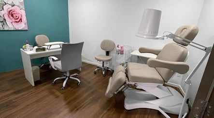 Smart Nails Studio image 3