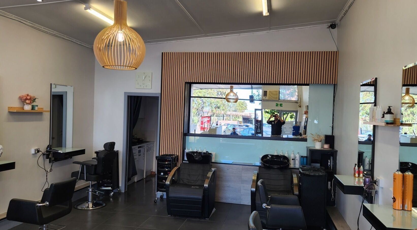 Modern salon interior of 134 L'amour Hair and Beauty in Melbourne, Victoria, AU with stylish furnishings.