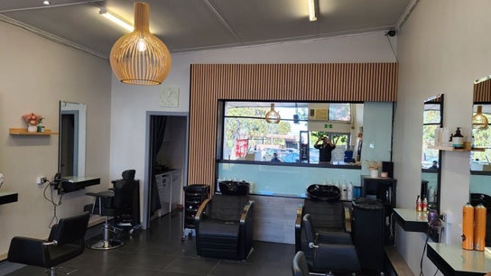 134 L'amour Hair and Beauty