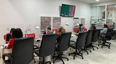 Adiva Nails, Lashes & Beauty image 3