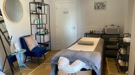 Claire Louise Massage and Beauty Therapy