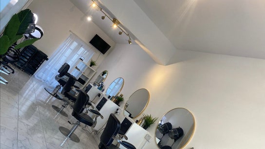 Innovative Salon | Hair & Beauty