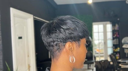 Short hairstyle at Innovative Salon | Hair & Beauty, London, England, GB, showcasing modern elegance.