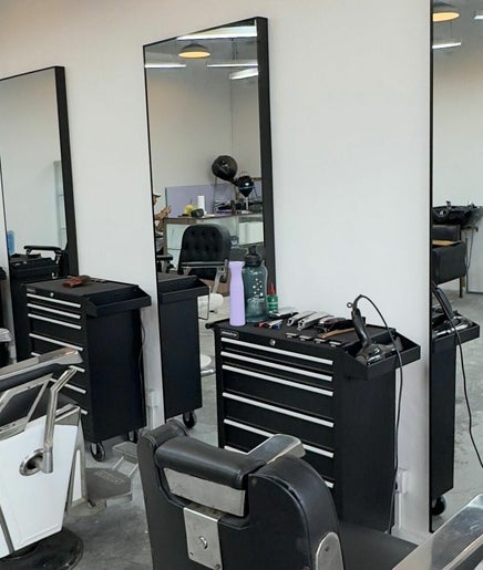 Downsouth Barbershop Bandar Baru Uda – kuva 2