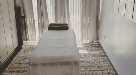 Intuitive Bodywork With Glendah