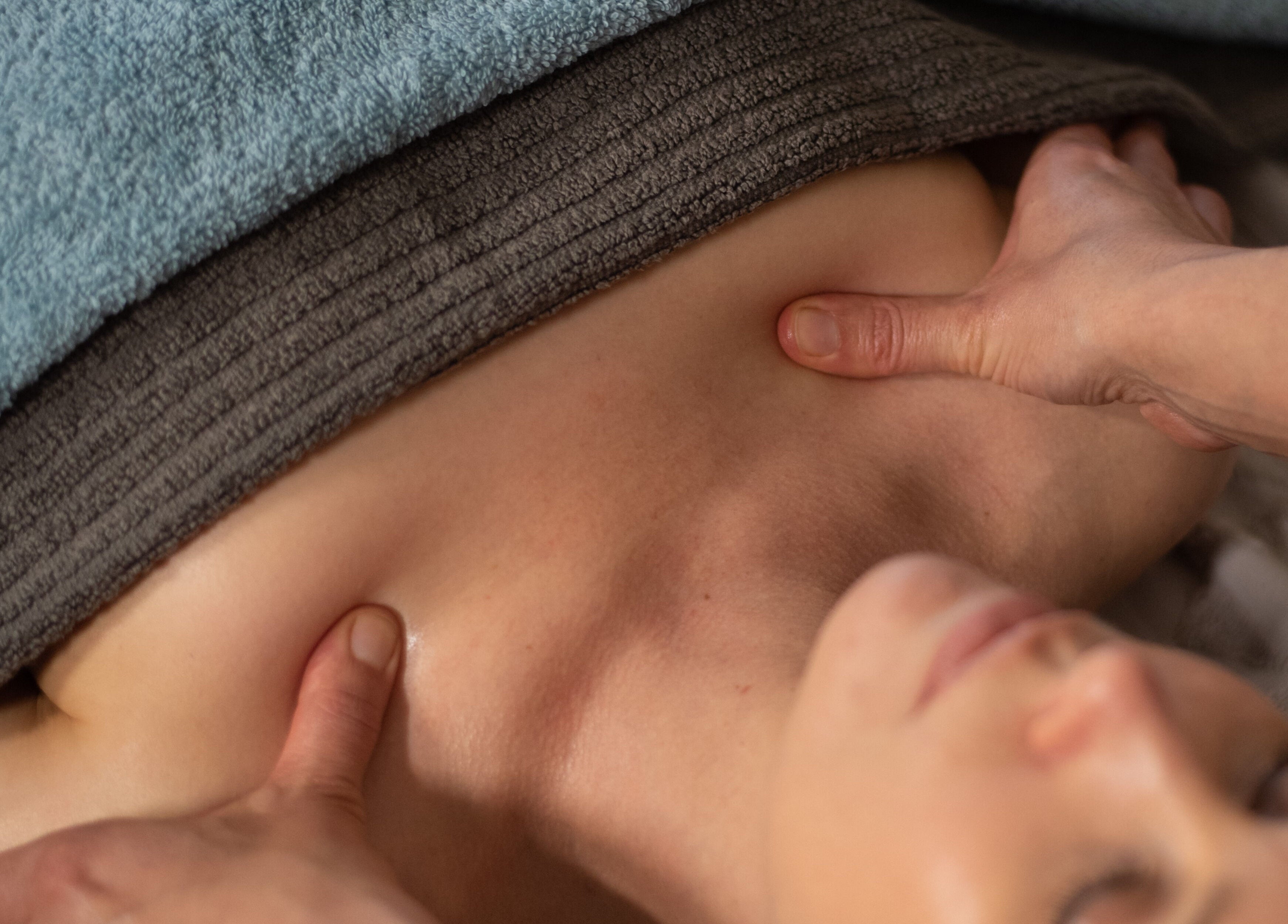 Calming massage therapy at Intuitive Bodywork With Glendah in Melbourne, Victoria, AU. Experience deep relaxation.