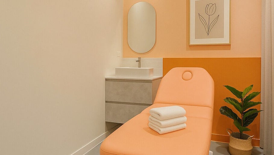 Peachy Beauty image 1