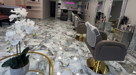 Elegant Hair & Beauty by Nadia