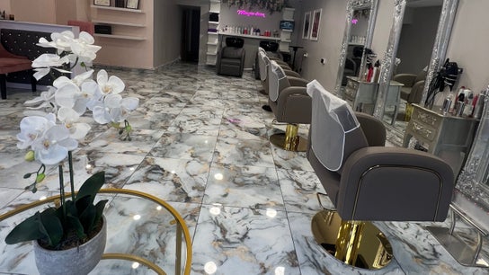 Elegant Hair & Beauty by Nadia