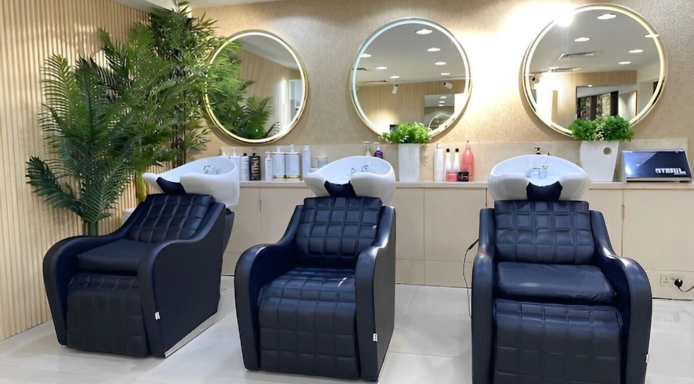 Luxurious wash stations at Le Michel Salons Bur Dubai, Majestic Hotel, Dubai, Dubai, AE for premium haircare.