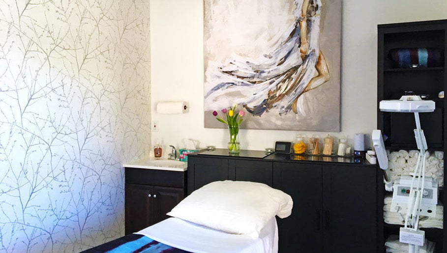 Beauty Time Vancouver image 1