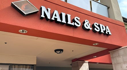 South Coast Nails and Spa Inc. зображення 3