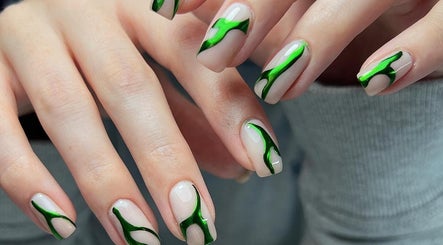 Get Nailed slika 2