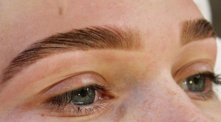 Cherish Your Beauty: Wax & Brow Studio image 2