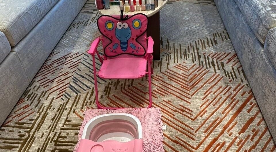 Child's pink pedicure chair and foot spa at New Tec Saloon - Home Services, Dubai, Dubai, AE.