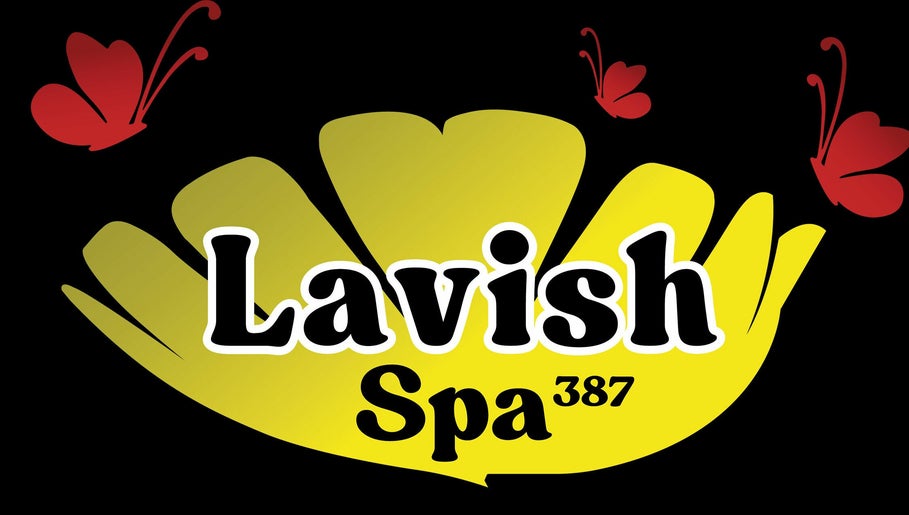 Lavish Nails and Beauty Spa imagem 1