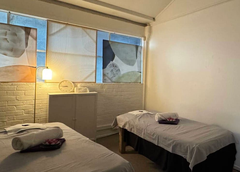 Relaxing massage room at Thammarat Thai Massage in Ponsonby, Auckland, Auckland, NZ with two massage tables.