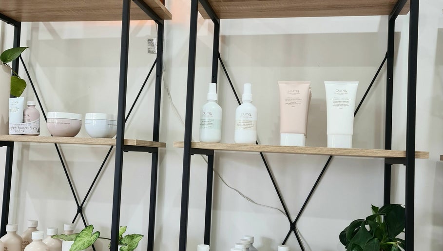 Lux Hair Studio AU obrázek 1