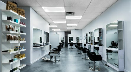 Imagen 3 de In The Cut Hair Studio
