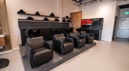 In The Cut Salon – kuva 3