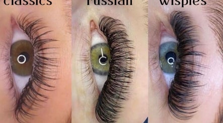 Hình ảnh 3 của Lashes and Locks