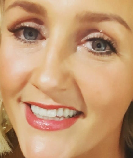 Laura Green 1:1 Diet Consultant image 2