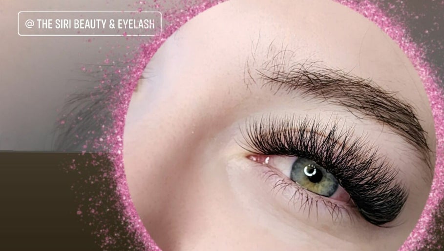 The Siri Beauty and Eyelashes image 1