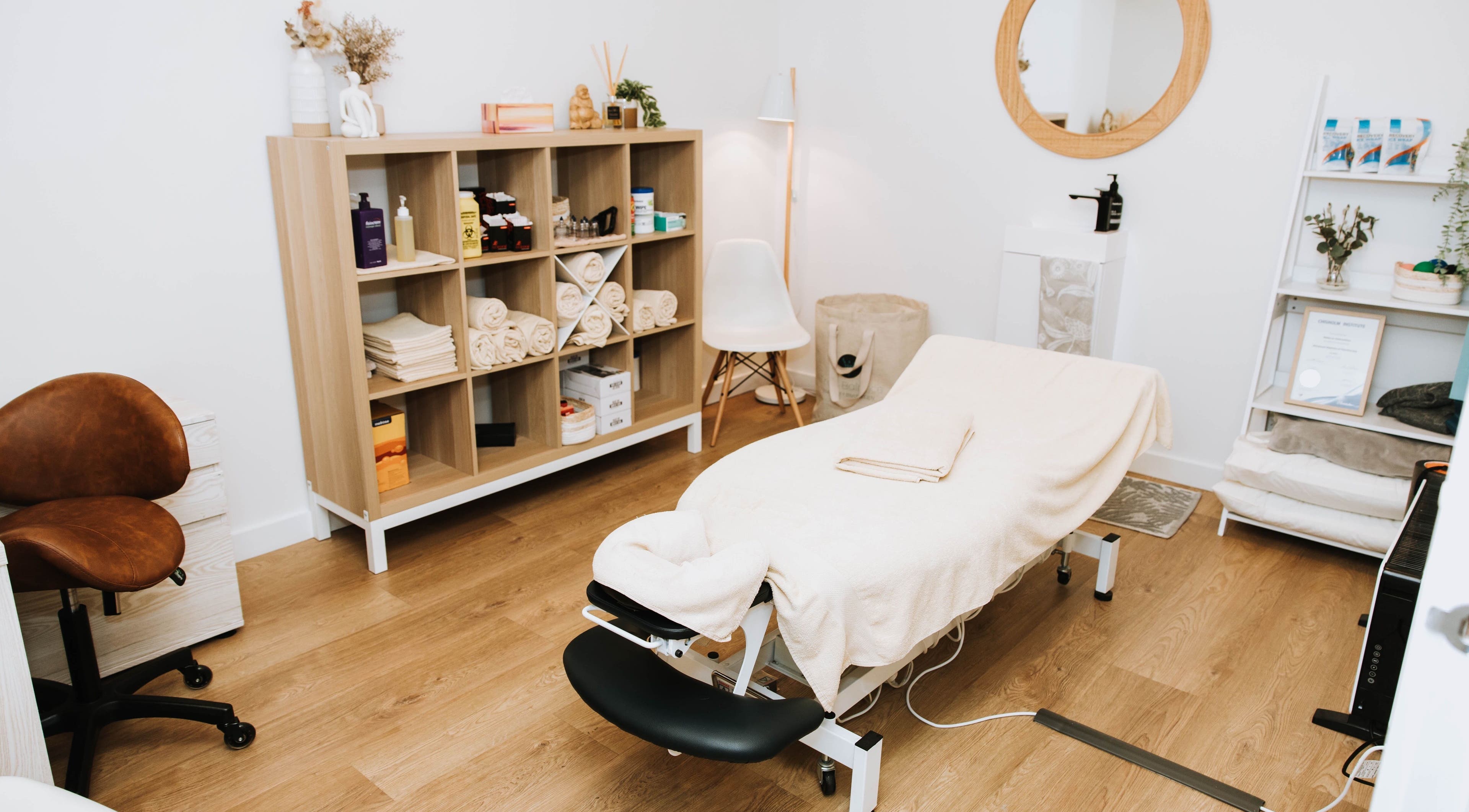 Relaxing massage room at True Balance Massage & Myotherapy, Berwick, Victoria, AU. Comfortable and inviting setup.