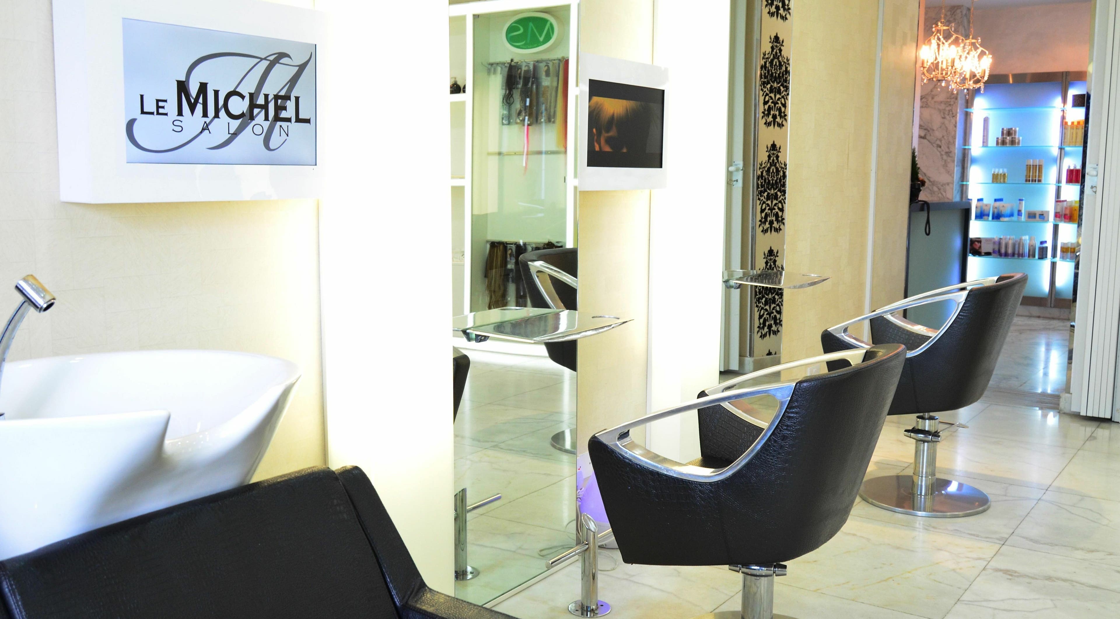 Chic interior of Le Michel Salons JLT in Dubai, AE, featuring modern salon chairs and stylish decor.