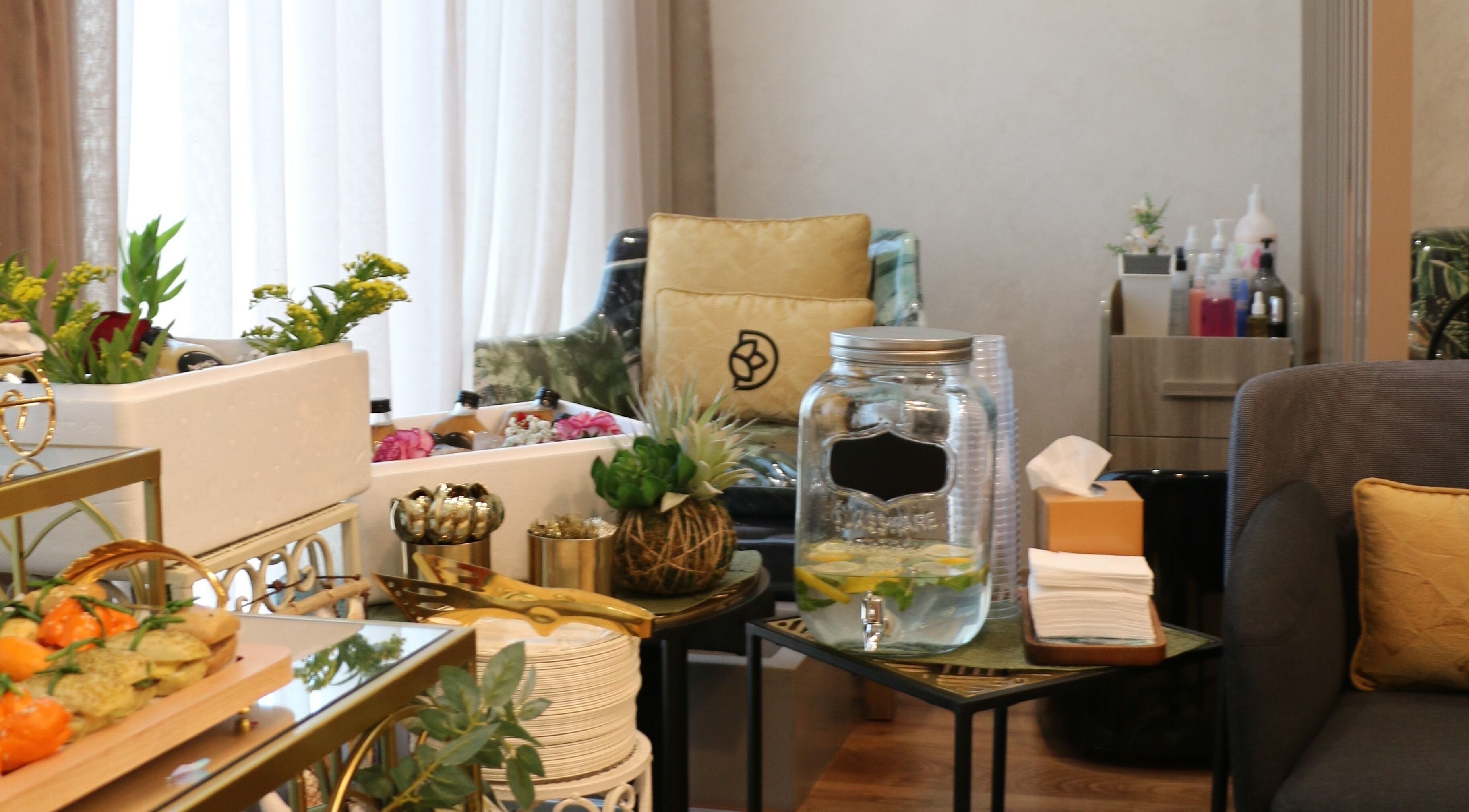 Cozy seating and refreshments at Dopamine Spa, Ras al Khaimah, AE offering a luxurious experience.