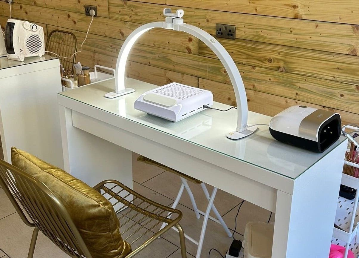 Modern nail station at Rachael Louise & Co (previously Tan Oz) in Glasgow, Scotland, GB.