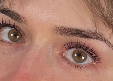 Stunning lash and brow styling at TAMED by Emily Taylor, St Leonards, New South Wales, AU.