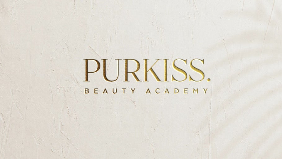 Jazmine Purkiss PMU (Beauty Academy) 1paveikslėlis