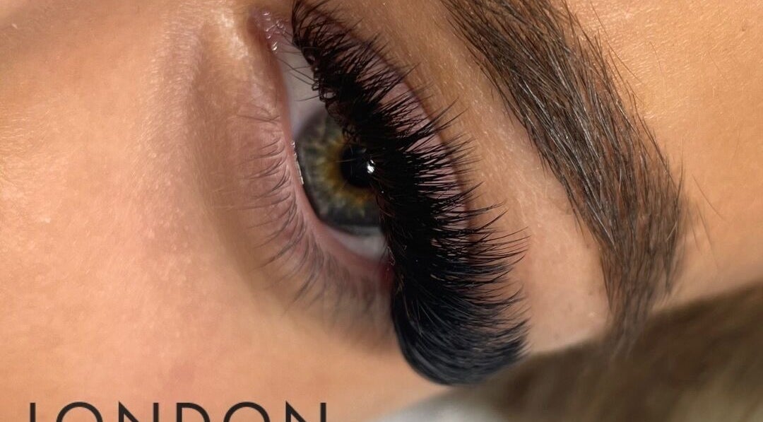 Close-up of lash extensions at Purkiss Beauty Academy, Houghton Regis, England, GB. Enhancing natural beauty.
