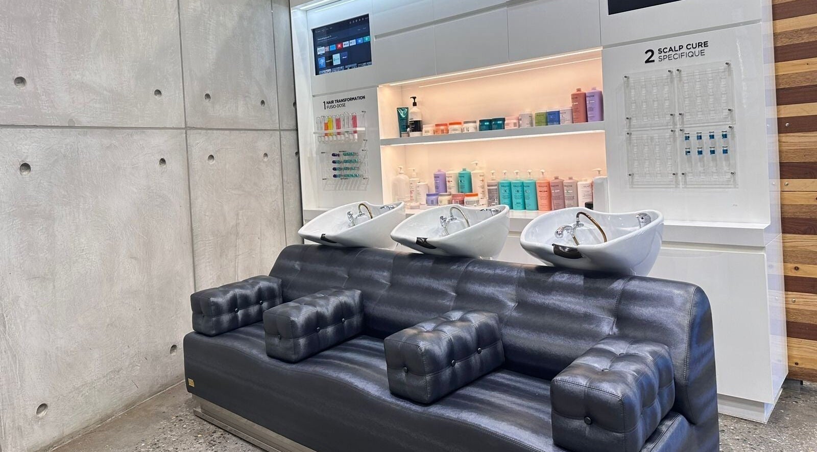 Elegant hair wash station at Rerotti Hair and Beauty - Marina, Dubai, AE, showcasing premium products and comfort.