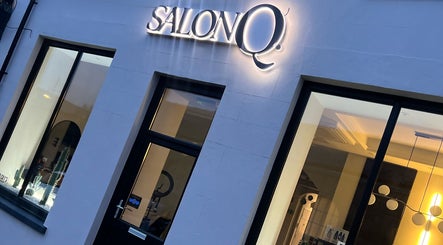 Salon Q image 3