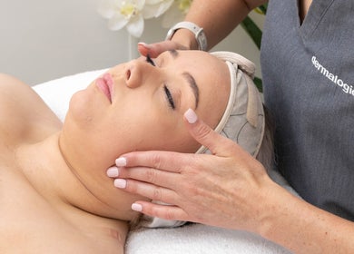 Relaxing facial treatment at Plush Skin Body and Beauty in East Toowoomba, Queensland, AU, enhancing skin health.
