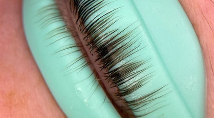 Belle Ame Beauty and Nails image 2