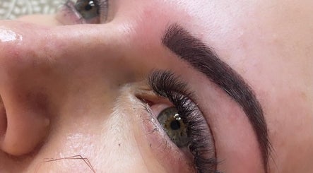 Belle Ame Beauty and Nails image 3