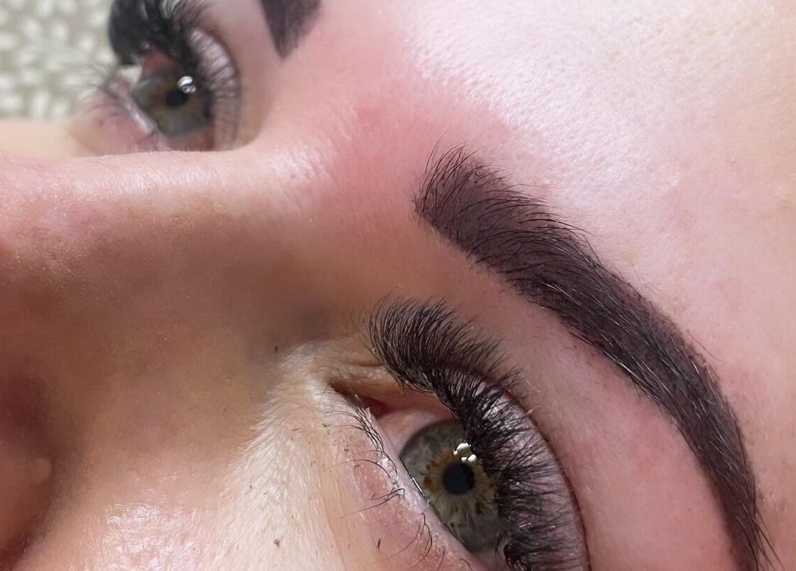 Close-up of expertly done lashes at Belle Ame Beauty and Nails, Millwater, Auckland, NZ.